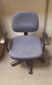 lot 6094 image: Office Star Blue Tweed Fabric Office Chair w Adj. Arms  Seat Measures 19 in.