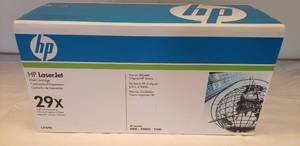 lot 6141 image: HP Laser Jet 29x Print Cartridge for 5000, 5000LE and 5100 Printers  NIB