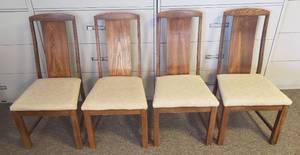 lot 6178 image: Set of 4 Oak Wood and Cream Tweed Chairs  18 in. seat