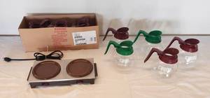 lot 6206 image: Lot of Cain Coffee Glass Decanter (3 NIB & 5 used) and Farmers Brothers Pot Warmer Twin Elements  works