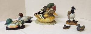 lot 6266 image: ROYAL CROWN MALLARD DUCKS STATUE FIGURINE #2954 BY T. JONES and Other Ducks & Goose