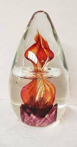 lot 6385 image: Tear Drop Shaped Paperweight  6 12 in. tall