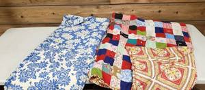 lot 1015 image: Vintage 3 in. Square Quilt (52 x 70 in.) and Reversible Floral Twin Bedspread