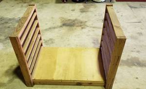 lot 1086 image: Custom made Rack  46 x 31 x 35 in.