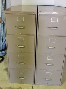 lot 1095 image: 2 Yarman-Erbe 4 Drawer Legal Size Filing Cabinets  18 x 28 x 51 in.