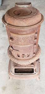 lot 1096 image: Great Western Stove Co.  Leavenworth, Omaha and Denver Wood Burning Stove  No. 116A  22 x 22 x 45 in.
