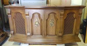 lot 1097 image: Zenith Allegro Console Stereo (Maple Wood Cabinet)  Works  50 x 19 x 25 in.