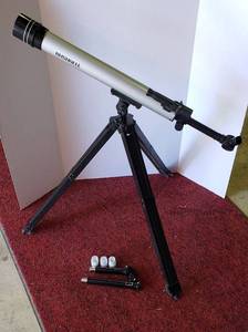 lot 1119 image: Bushnell Telescope  Model AH-78-9525 WAccessories and Adj. Tripod