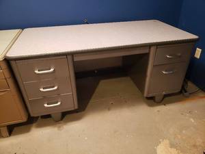 lot 111 image: Metal Desk  60 in. x 31 18 in. x 29 18 in.
