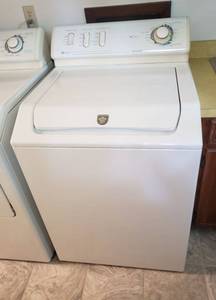 lot 113 image: Maytag Atlantis Oversize Capacity Plus with Heavy Duty 5 Speed Combination Washer