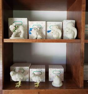 lot 148 image: Department 56 Bisque White Figurines