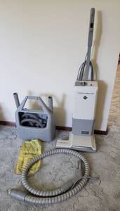 lot 196 image: Electrolux Epic Series 3500 SR Vacuum and Accessories