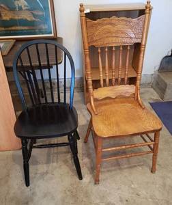lot 213 image: (2) Wood Chairs
