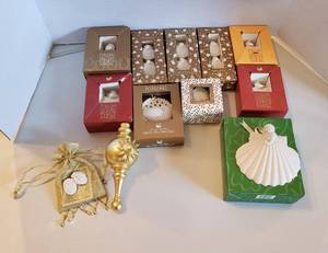 lot 231 image: Margaret Furlong Original Box Seashell Ornaments