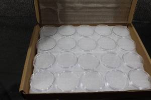 lot 3085 image: Box of 50 Guard House Direct-Fit Protective Coin Capsules (Airtites) -39mm 1 oz Silver or Copper Rounds - WILL SHIP