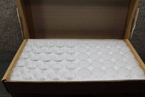 lot 3087 image: Box of 250 Guard House Direct-Fit Protective Coin Capsules (Airtites) -18mm DIME - WILL SHIP