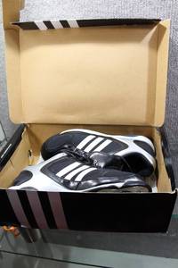 lot 3125 image: Adidas Diamond King Metal Baseball Cleats Size 12.5 - WILL SHIP