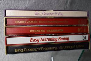 lot 3130 image: Lot of 5 Record Sets Harry James and his Orchestra, Two Hearts in 34 Time (1969), Evening Serenade, Easy Listening Swing (1985), Bing Crosbys Treasury - The Songs I Love - WILL SHIP