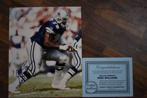 lot 3069 image: Autographed Erik Williams Dallas Cowboys Football Print with COA - WILL SHIP
