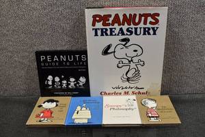 lot 3180 image: Lot of 5 Peanuts Books - WILL SHIP