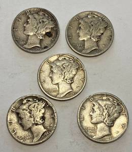 lot 6079 image: Lot of 5 - SILVER - VERY COLLECTIBLE Mercury Dimes - .50 cents