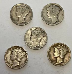 lot 6080 image: Lot of 5 - SILVER - VERY COLLECTIBLE Mercury Dimes - .50 cents