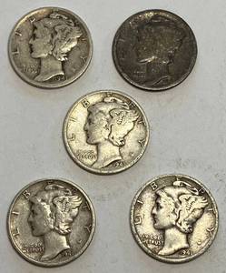 lot 6089 image: Lot of 5 - SILVER - VERY COLLECTIBLE Mercury Dimes - .50 cents