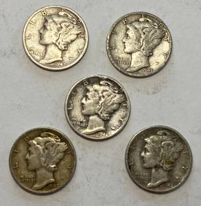lot 6092 image: Lot of 5 - SILVER - VERY COLLECTIBLE Mercury Dimes - .50 cents