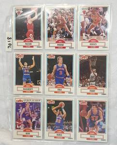 lot 7018 image: Vintage Basketball&nbspCards - Chicago Bulls - Cavs -&nbsp