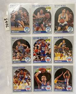 lot 7063 image: Vintage 1990 NBA Hoops Basketball Cards - Gervin RC - Blaylock RC - Richardson RC