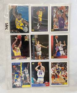 lot 7085 image: Vintage Basketball Cards - Lakers - Bullets