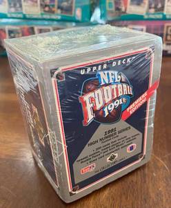 lot 6103 image: NEW SEALED BOX - 1991 High Number Series - Collectors Choice Football Cards - Brett Favre RC - Joe Montana - John Elway