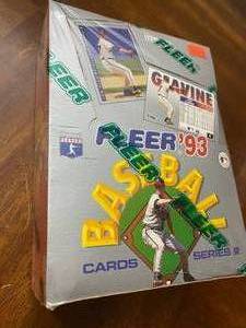 lot 6118 image: Vintage NEW SEALED - 1993 Fleer Series 2 BASEBALL Cards