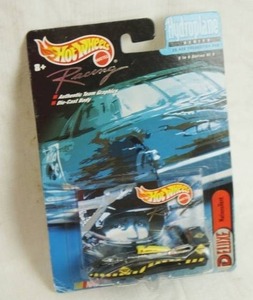 lot 2969 image: Hot Wheels Hydroplane - NEW in original packaging