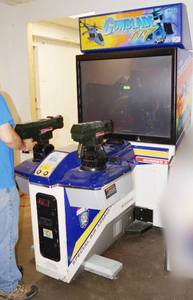 lot 6131 image: Gunblade NY DX Arcade Machine - 2 Shooter Game
