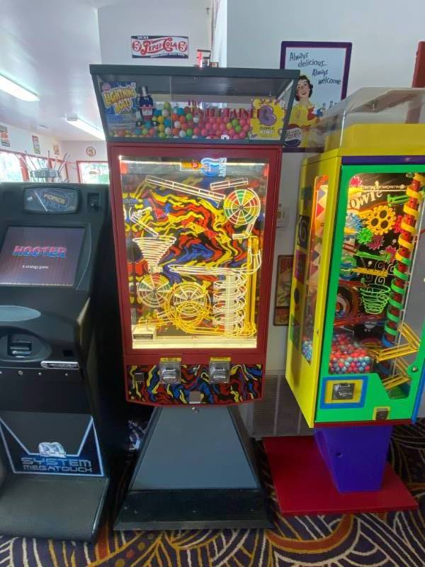 Vending Snack And Pop Machines - Tools - Arcade Games - Saturn Vue 