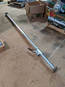 lot 4336 image: Cargo Bar