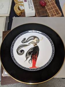 lot 4378 image: Mikasa Plate