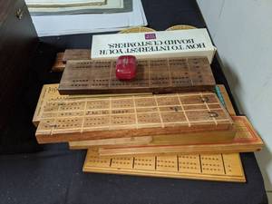 lot 4457 image: Cribbage Boards