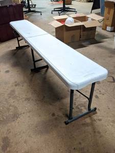 lot 4436 image: (4) Lifetime Folding Benches