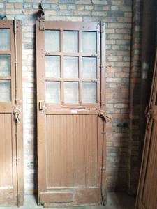 lot 4147 image: Antique Wood Garage Door