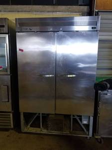 lot 4178 image: Beverage Air Refrigerator