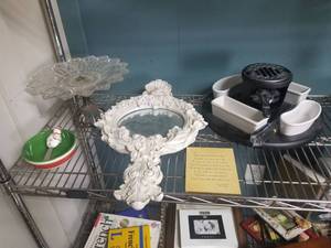 lot 4396 image: Various Dishes