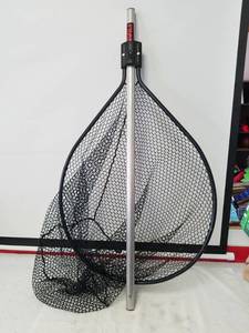 lot 1230 image: Frabill FLW Landing Net, 17 x 19