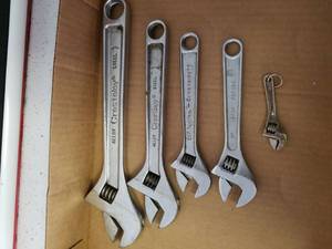 lot 1242 image: crescent wrenches