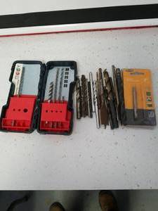 lot 1247 image: drill bits