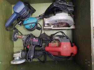 lot 1251 image: power tools all been tested skill saw grinder Sanders drills