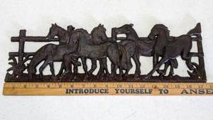 lot 573 image: Wall Mount  Cast Iron Western Horses Decor