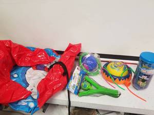 lot 1342 image: Kids fun lot