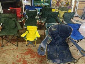 lot 1383 image: A Bakers dozen of camping chairs